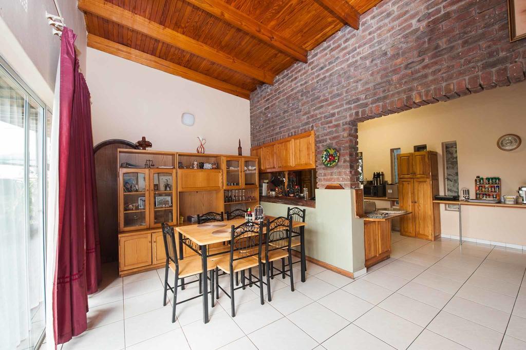 Ingwe Guesthouse Mbombela Exterior foto