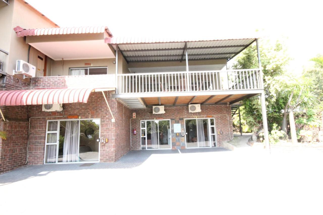 Ingwe Guesthouse Mbombela Exterior foto